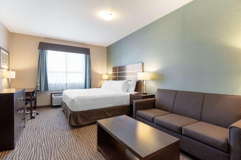 Best Western Plus Moosomin Hotel Oda fotoğraf