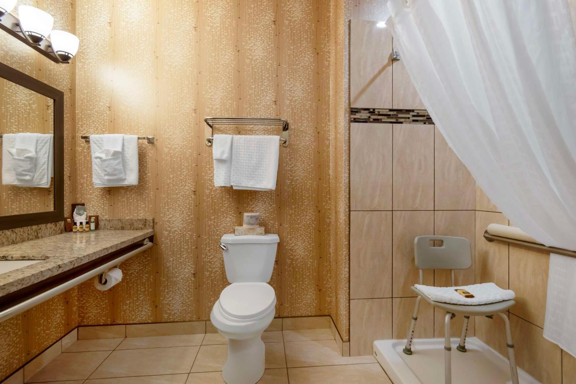 Best Western Plus Moosomin Hotel Dış mekan fotoğraf