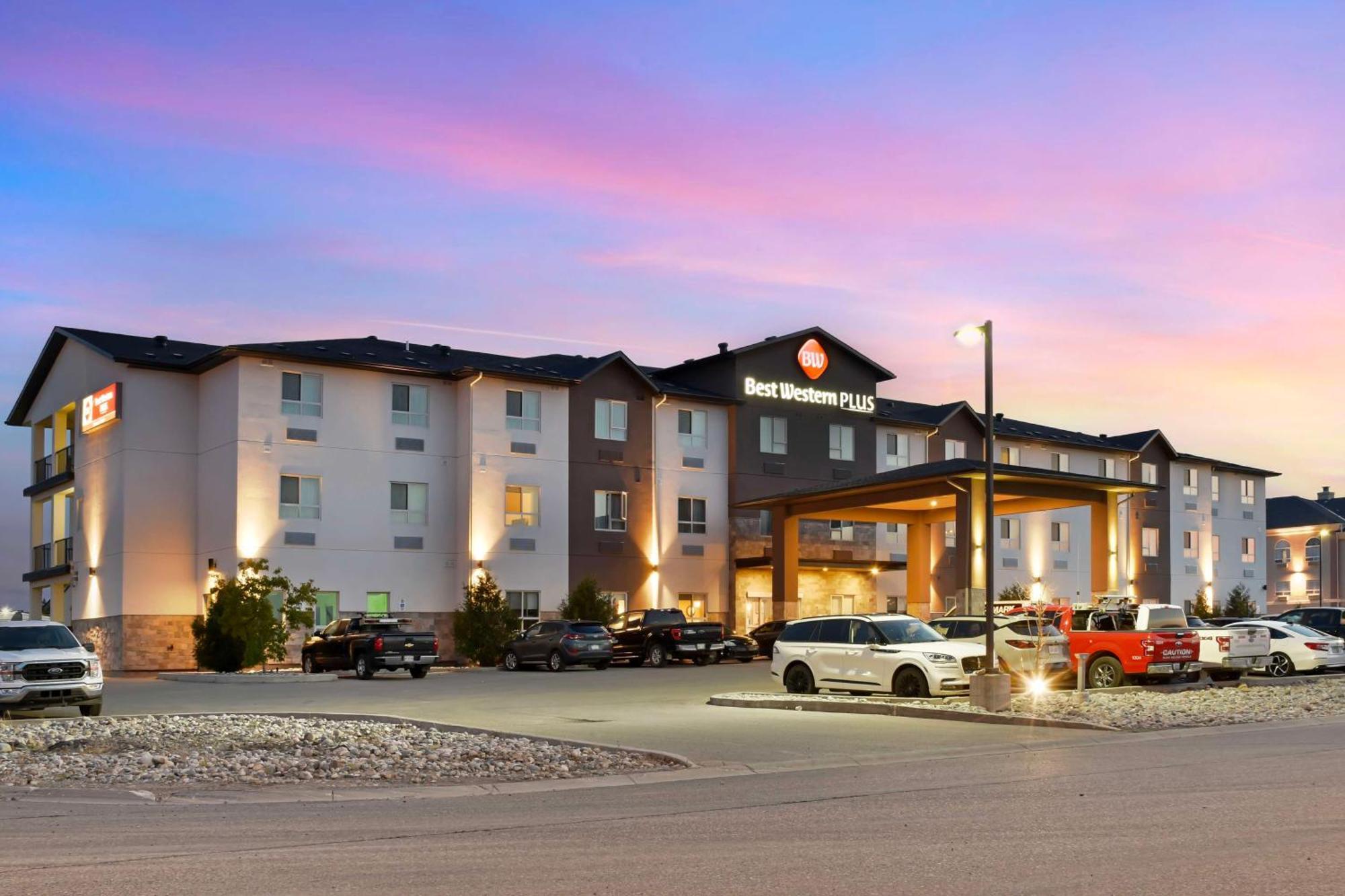 Best Western Plus Moosomin Hotel Dış mekan fotoğraf