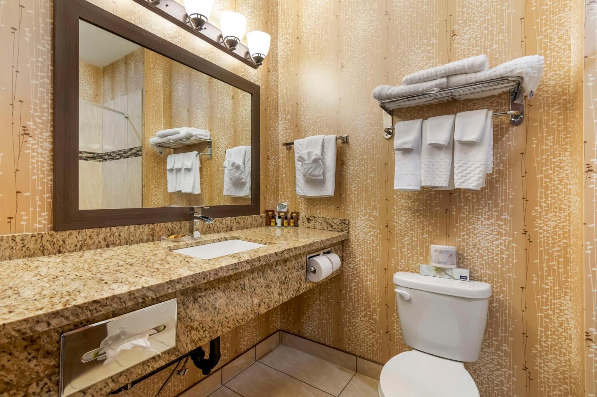 Best Western Plus Moosomin Hotel Dış mekan fotoğraf