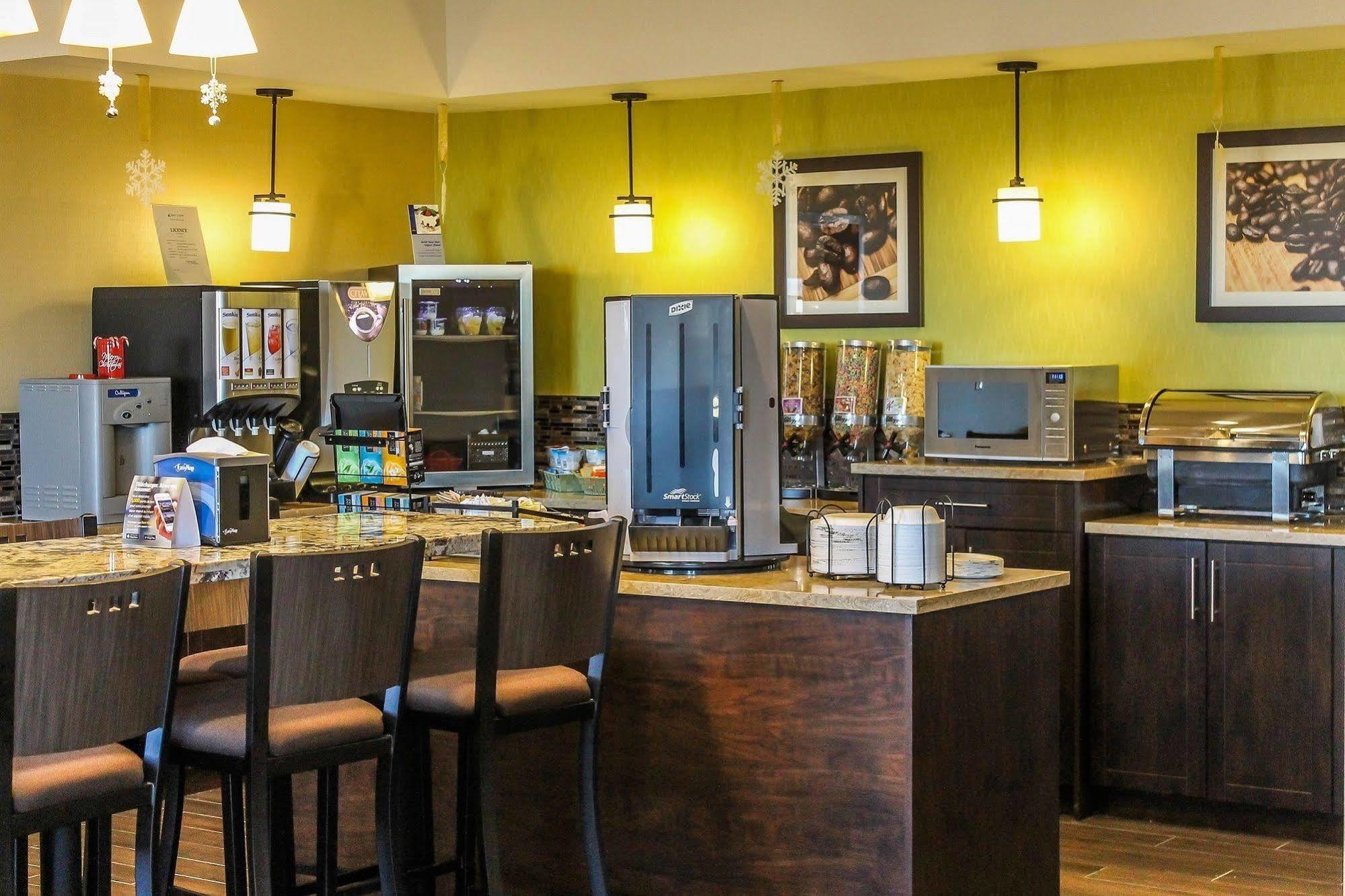 Best Western Plus Moosomin Hotel Dış mekan fotoğraf